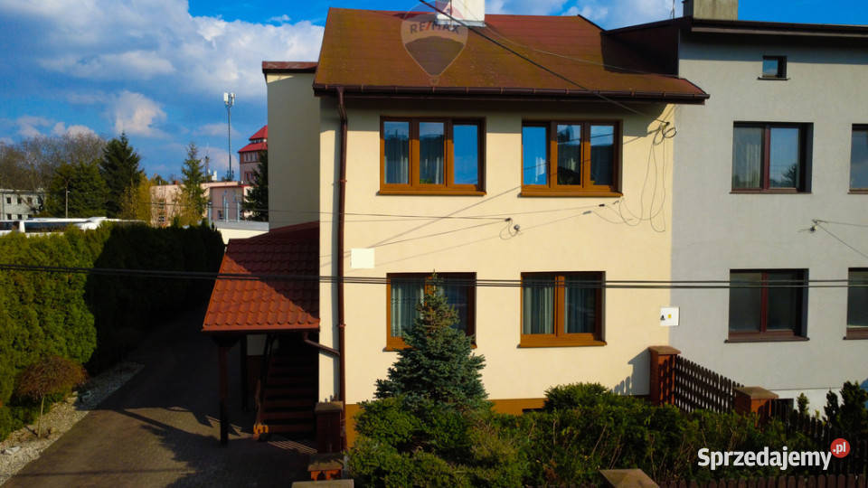 Połowa bliźniaka w centrum Piastowa Domy Piastów