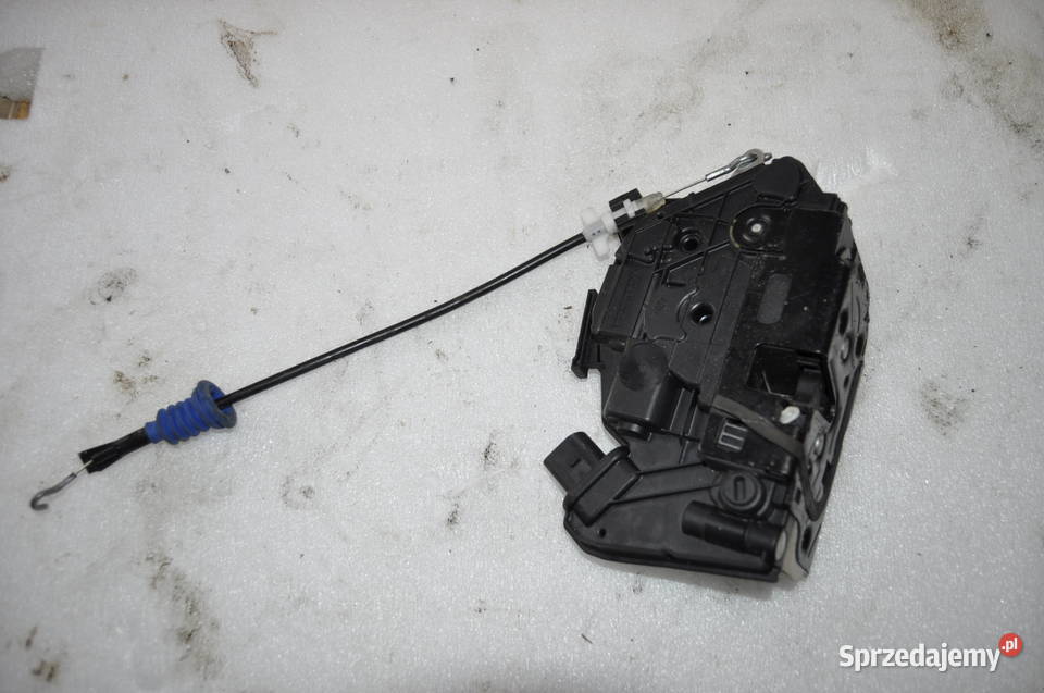 VW Passat Zamek Drzwi Lewy Tył Tylny 5N0839015A pomorskie Sierakowice sprzedam