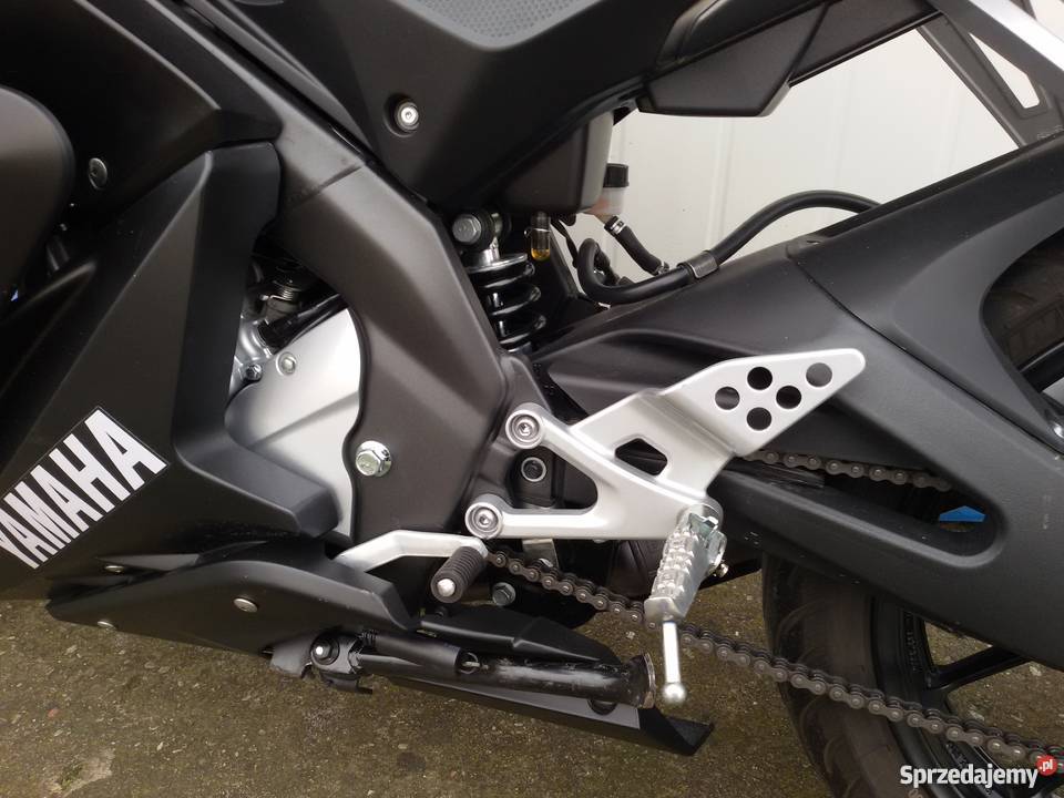 Yamaha YZF R125 niski przebieg 2800 kupiony w polskim salonie Warszawa