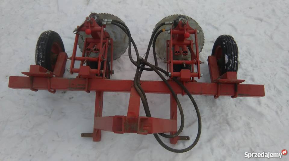 Ogławiarka obcinarka do warzyw marchew Maszyny rolnicze lubelskie Kraśnik