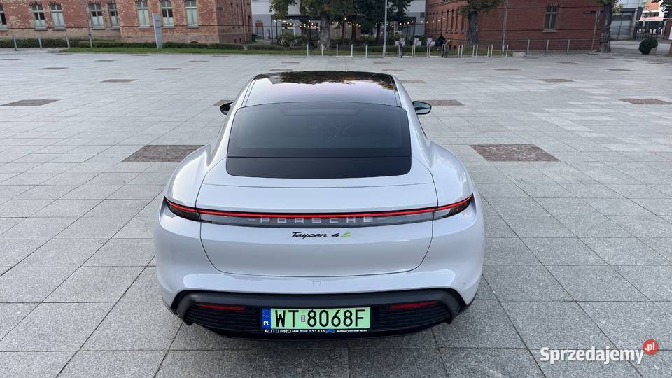 Porsche Taycan 4S Performance plus 571 pomorskie Gdańsk