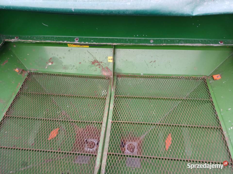 Rozsiewacz nawozu Amazone X Perfect 902 Rolnictwo wielkopolskie Jutrosin