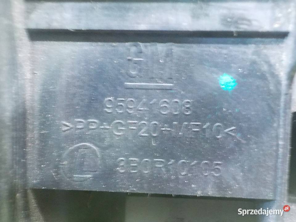 OPEL CORSA E 14 T 15r HB 3D skrzynka