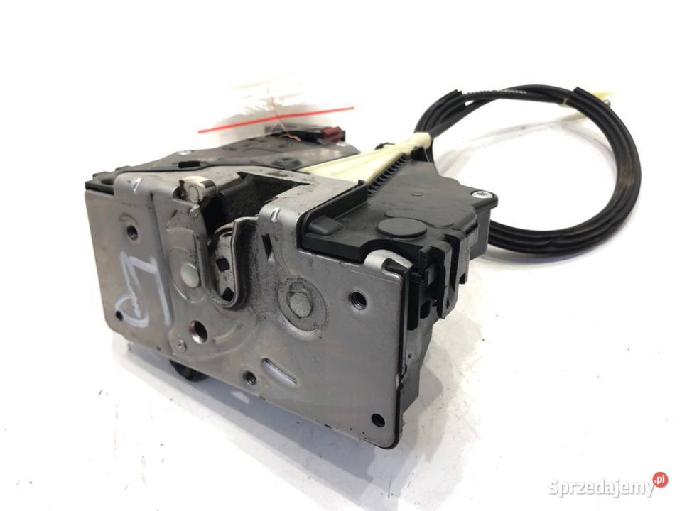 ZAMEK DRZWI LEWY PRZÓD OPEL CORSA E Hatchback