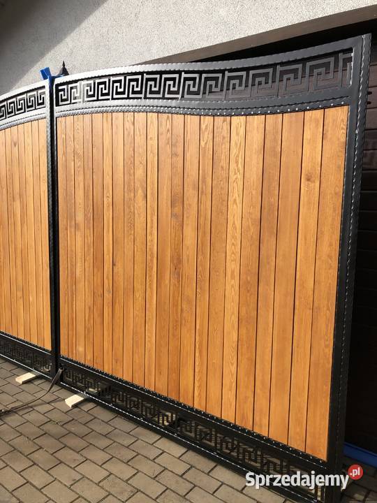 Brama wjazdowa dwuskrzydłowa łuk drewno skrzydłowa Bolesławiec
