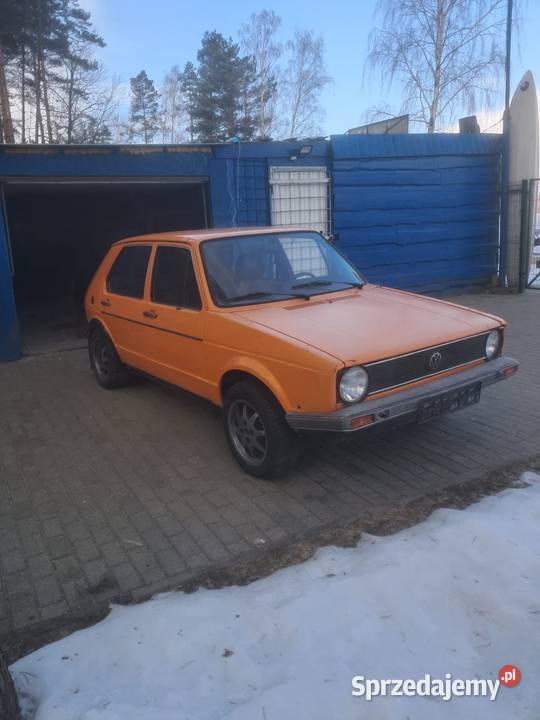 Golf 1 Benzyna Nowe Chechło sprzedam