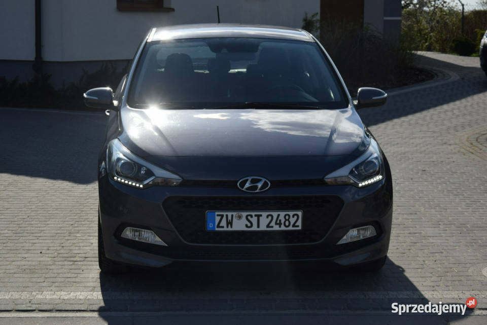 Hyundai i20 12B 2015 Led Klimatronik PDC benzyna Majdan Sieniawski