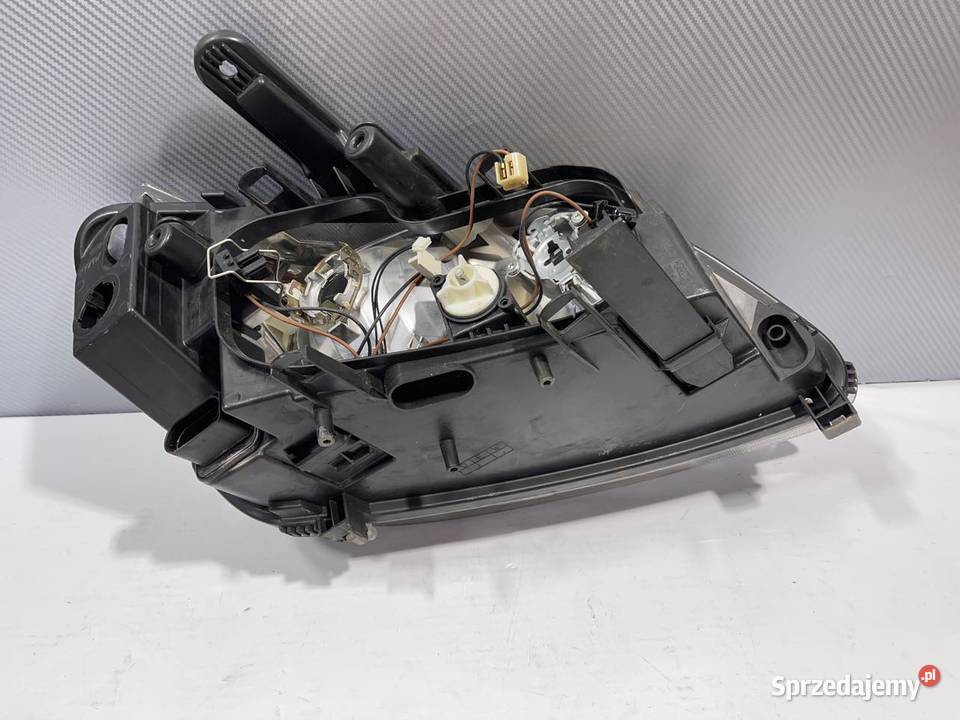 FORD C LEWA LAMPA PRZÓD osobowe Oświetlenie Ostroróg