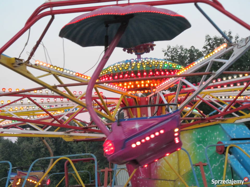 Twister parasolki dmuchańce zjeżdzalnia dmuchana Staszów