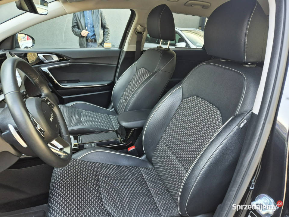 Kia Nowy Ceed 15TGDI 140 7DCT TRIBUTE SalonPL tempomat Łódź sprzedam