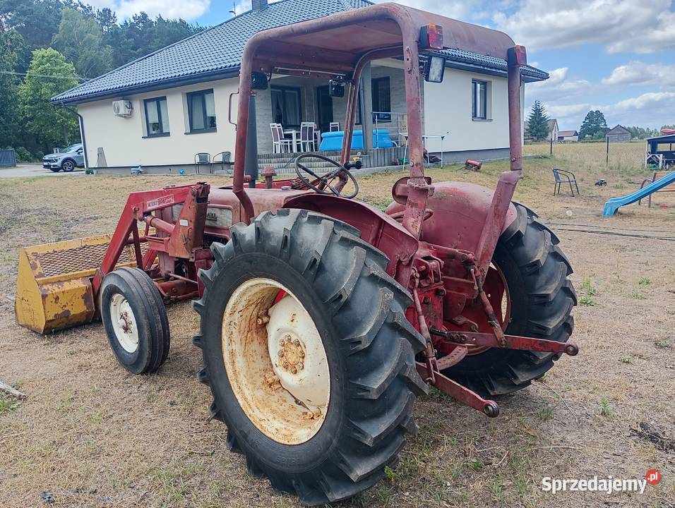 McCormick International B414 diesel tur mazowieckie Trojanów