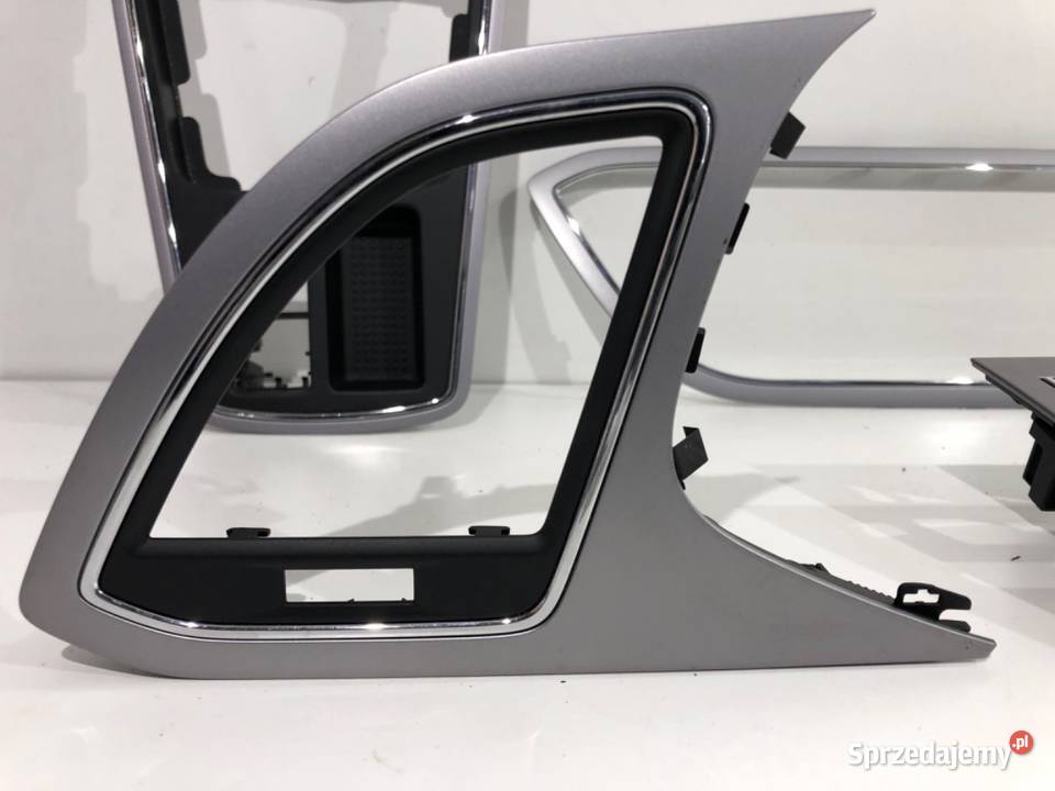 LISTWY DEKOR SEAT LEON III 5F1863283E Hatchback Listwy