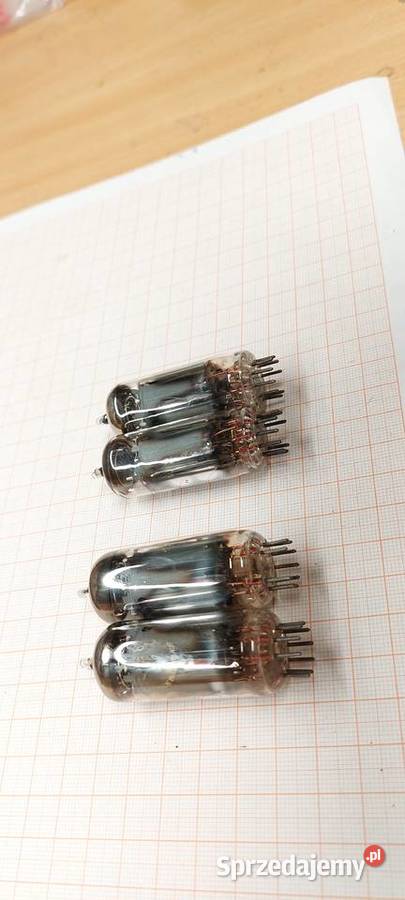 Lampa ECH81 4 A854 śląskie Czechowice-Dziedzice