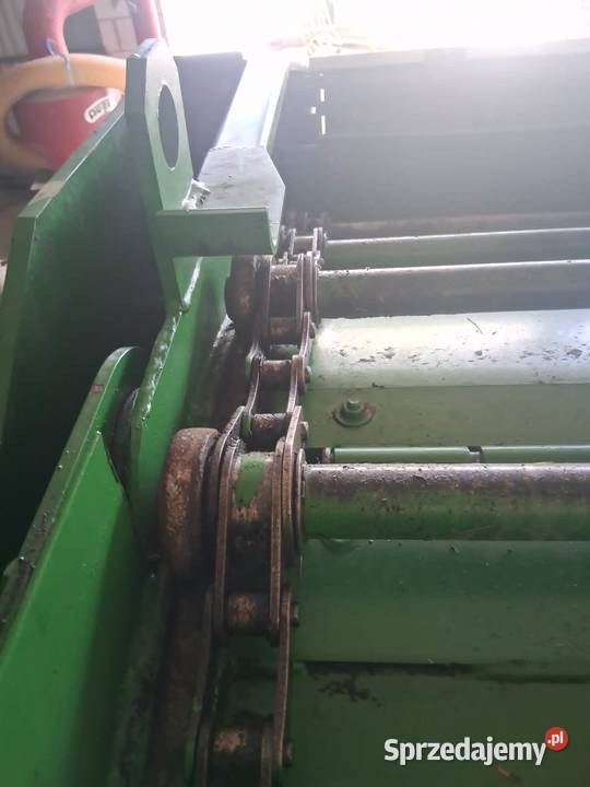 Prasa Sipma Farma II bele baloty słoma