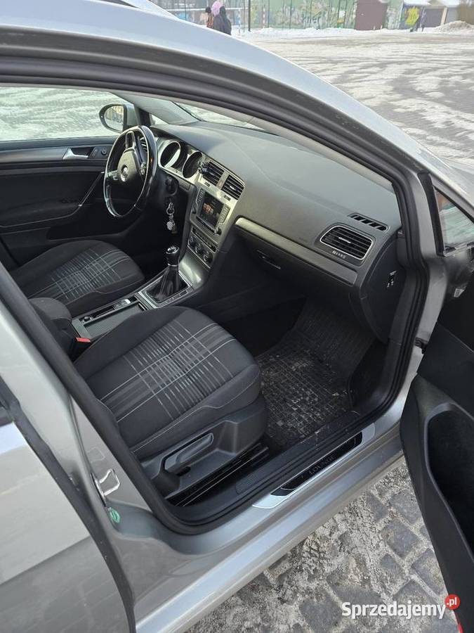 Piękny Volkswagen Golf VII 12TSI 110Euro6 Zarejestrowany w Polsce Czarna Woda
