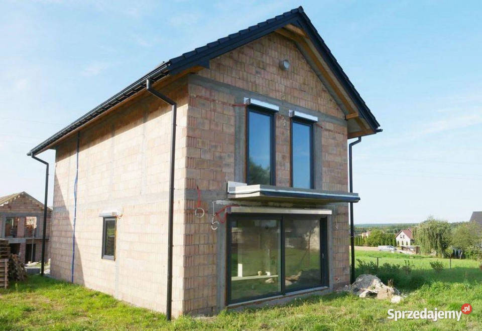 Szarów dom wolnostojący garaż 8256zł/m2