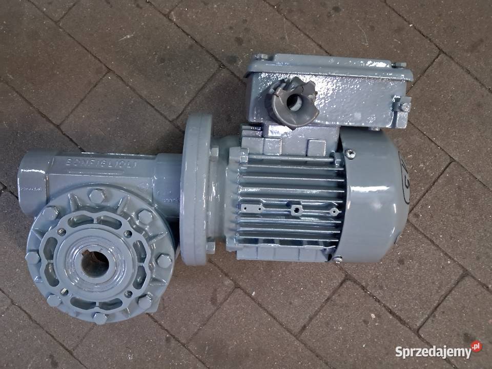 Motoreduktor 037 kW137 obr Leszno sprzedam
