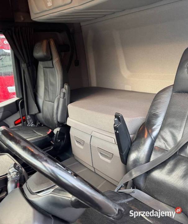 Wywrotka do zboza z wydmuchem przyczepa Napęd tylna oś Warszawa sprzedam