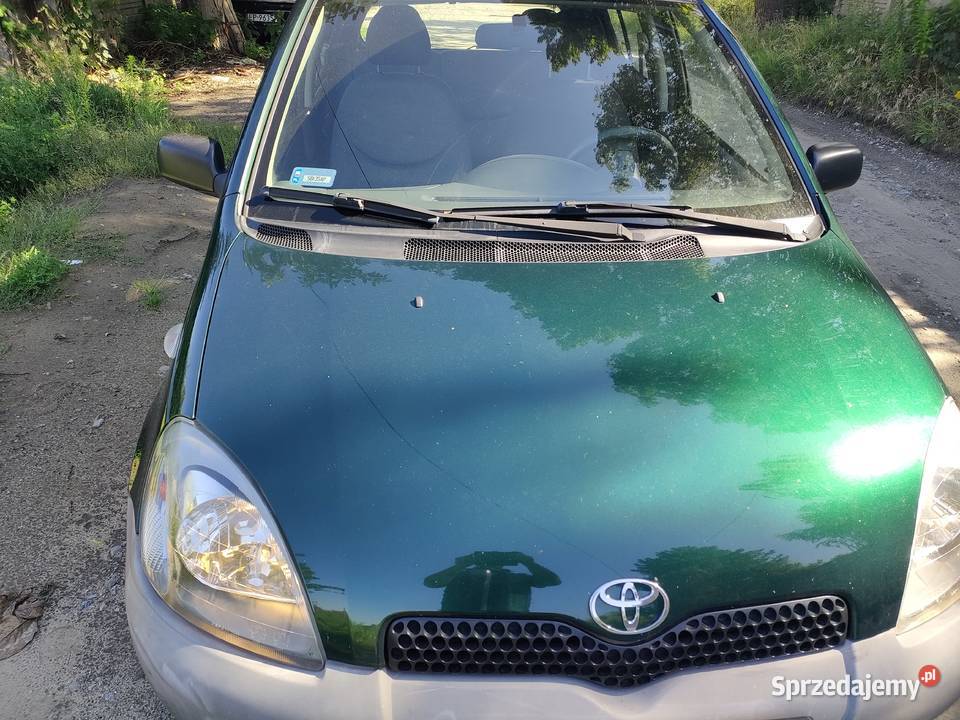 Toyota Yaris 11 benzyna Łódź sprzedam