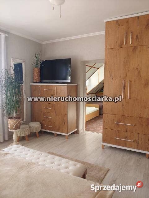 sprzedaży domu wolnostojącego Łaziska 200m2