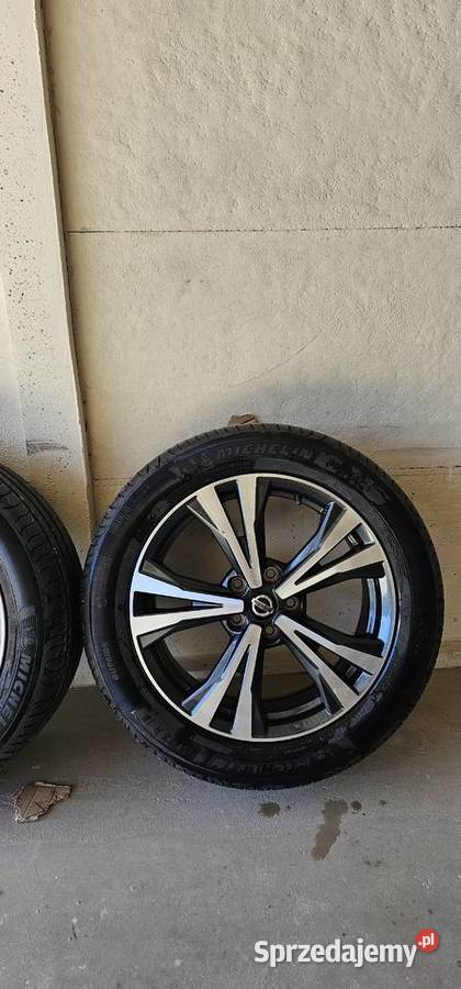 Koła Nissan Qashqai z oponami 215 55 18 lato