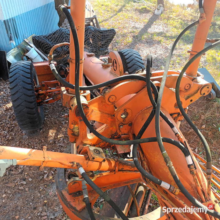 Równiarka drogowa baukema Bogoria