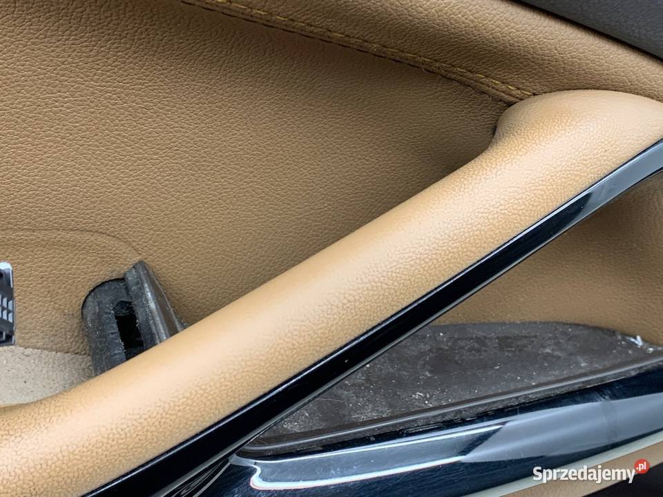 BOCZEK DRZWI LEWY PRZÓD OPEL ZAFIRA C Minivan