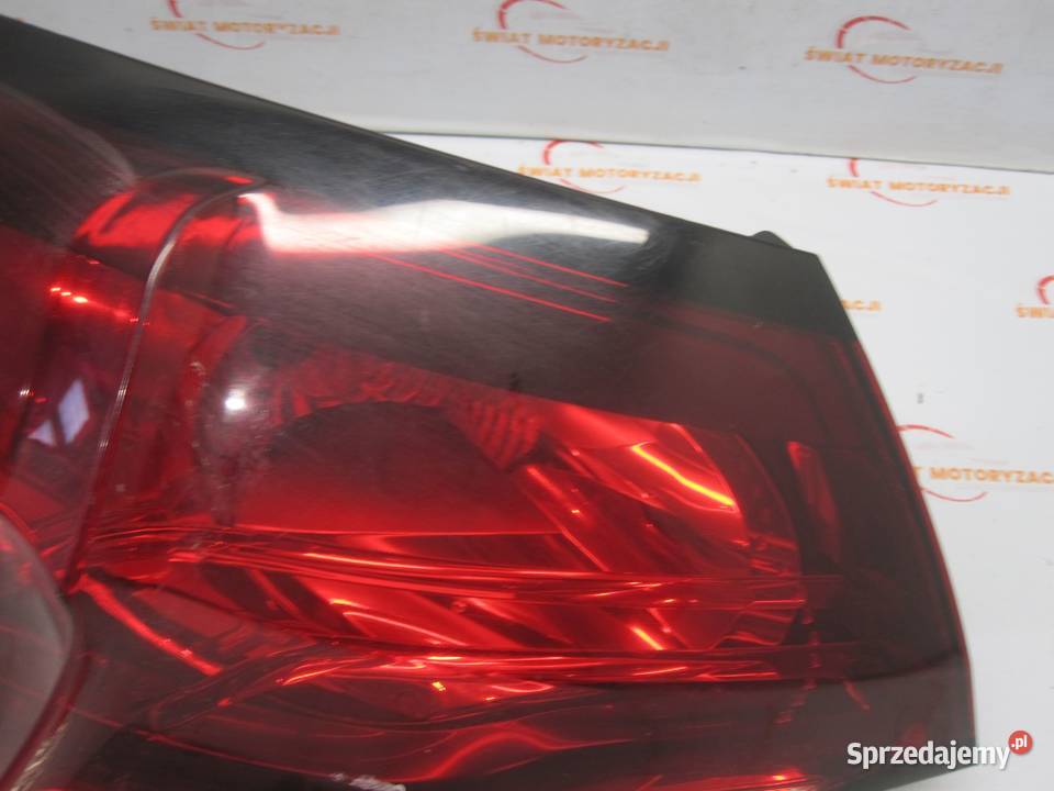 CITROEN DS4 20 HDI 11r lampa lewa tył 9687338180 osobowe Kielce sprzedam