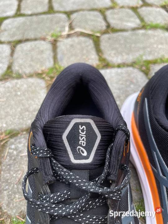 Asics GelKayano specjalne do biegania sprzedam