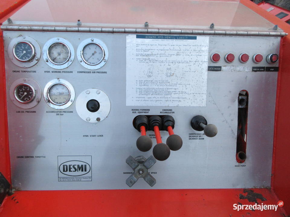 AGREGAT HYDRAULICZNO SPRĘŻARKOWY DESMI LISTER Wąchock
