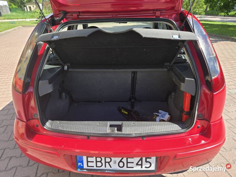 Opel Corsa 12 benzyna 2004 stan Klima sprawna Łódź sprzedam
