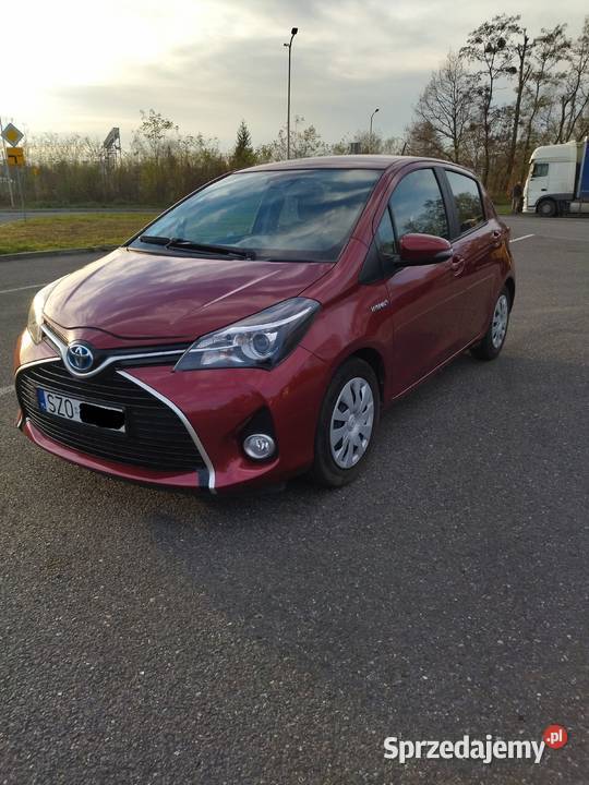 Toyota Yaris Hybrid 2017 147000km Żory