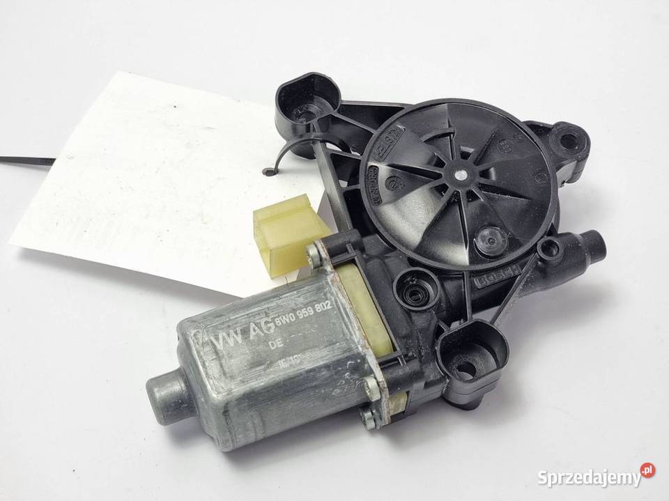 SILNICZEK SZYBY PP AUDI A4 B9 8W0959802 Lipno