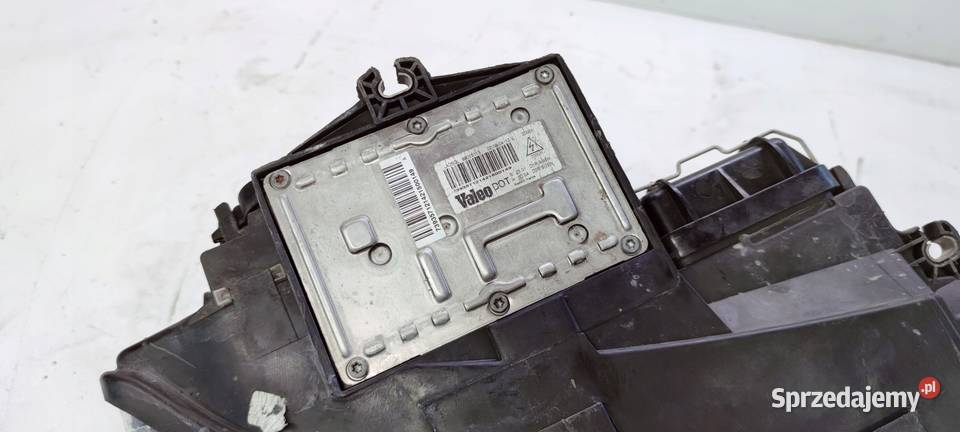 REFLEKTOR LEWY AUDI A4 B6 XENON 8E0941003M UK Przystajń