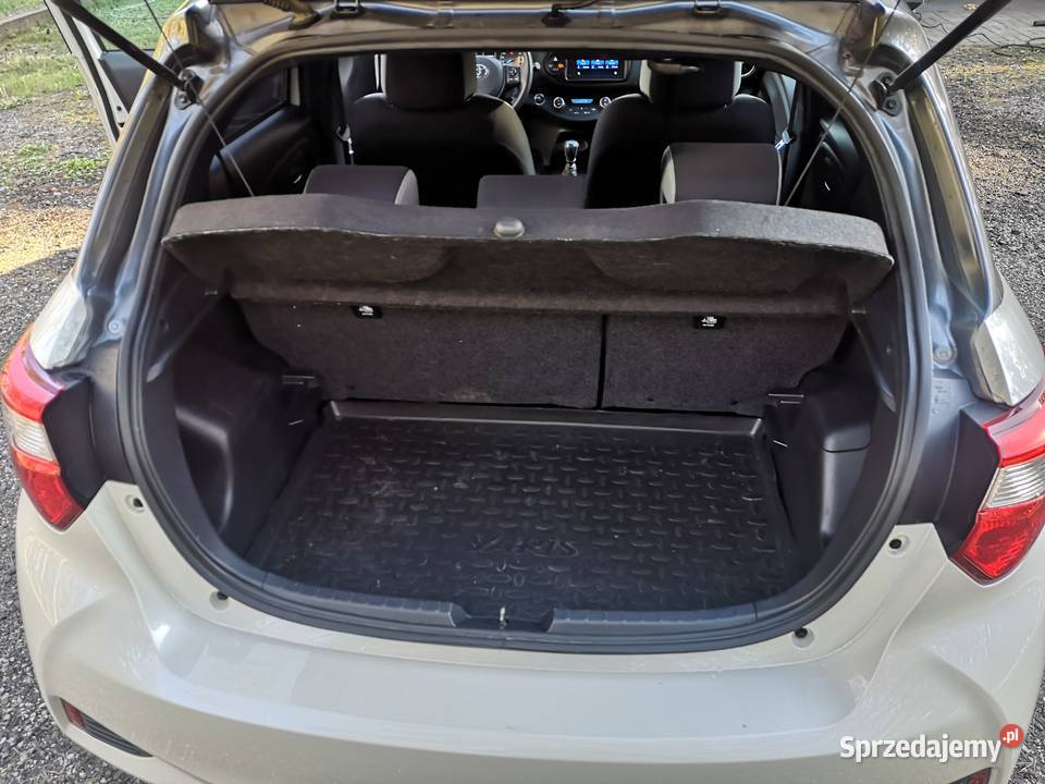 Toyota Yaris biała perła Y20 mazowieckie Wołomin