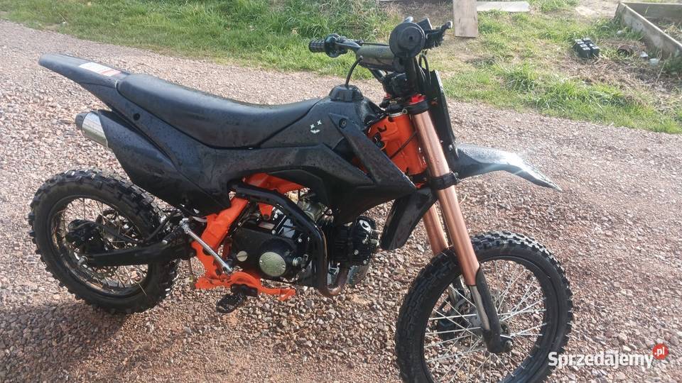 Kxd 609 o pojemności 125cc manualna Łomno