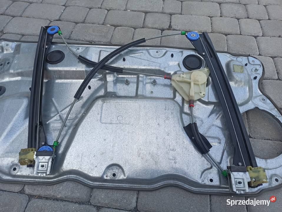 PODNOŚNIK SZYB PRAWY PRZÓD POLO IV 6Q3837402AD