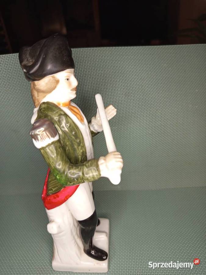 Figurka porcelana żołnierz oficer kawalerii Warszawa