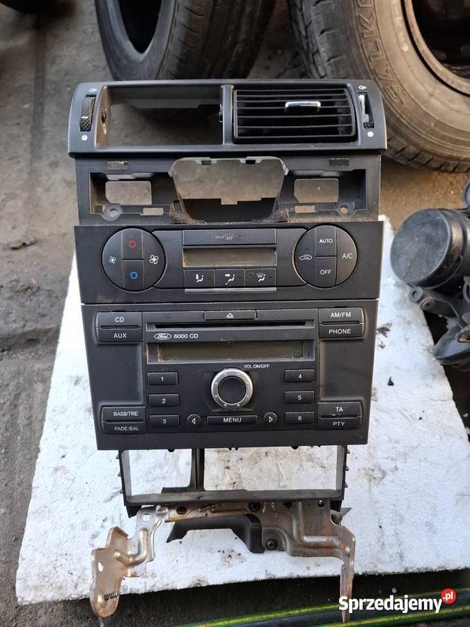 Konsola Środkowa Radio Ford Mondeo MK3 osobowe lubelskie Wisznice
