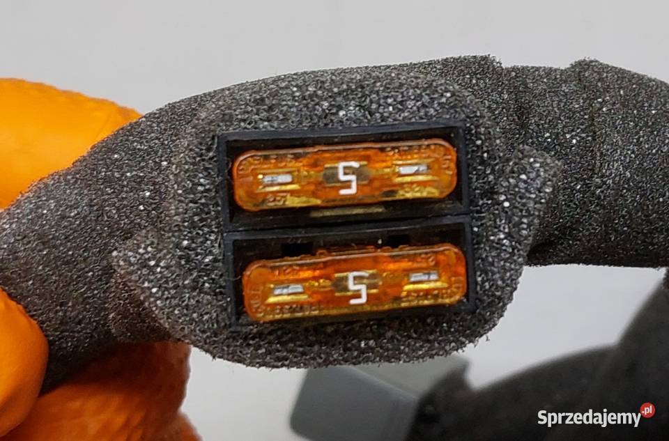 WIĄZKA ZESTAWU GŁOŚNOMÓWIĄCEGO BLUETOOTH VOLVO dolnośląskie Mielęcin