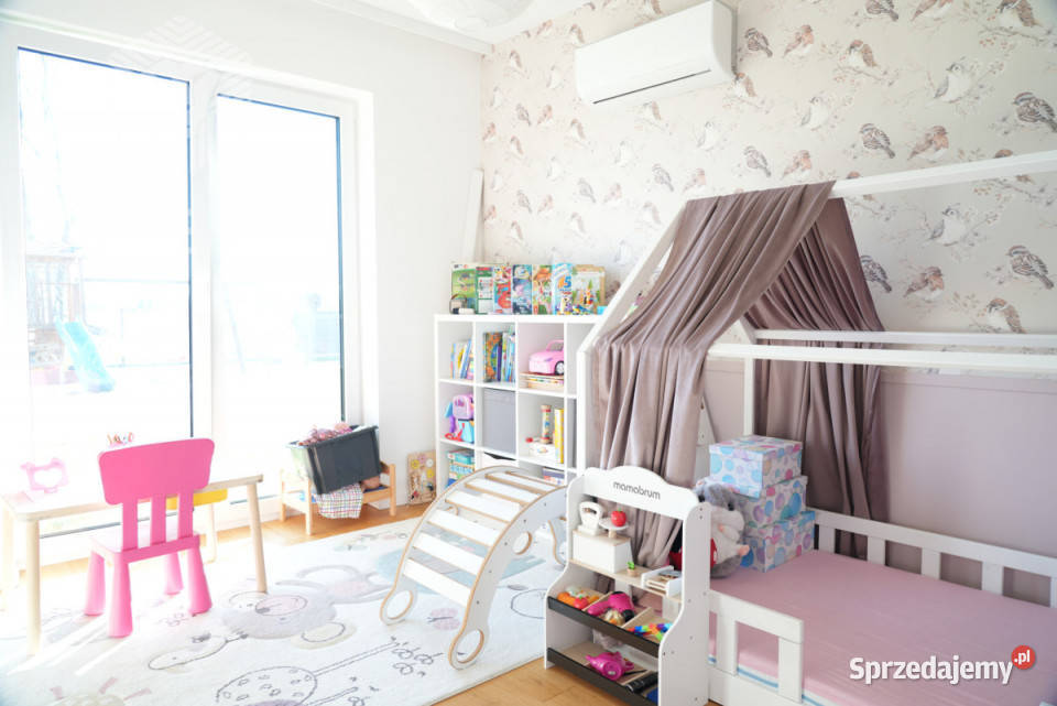 sprzedaży domu wolnostojącego 488m Chylice sprzedam