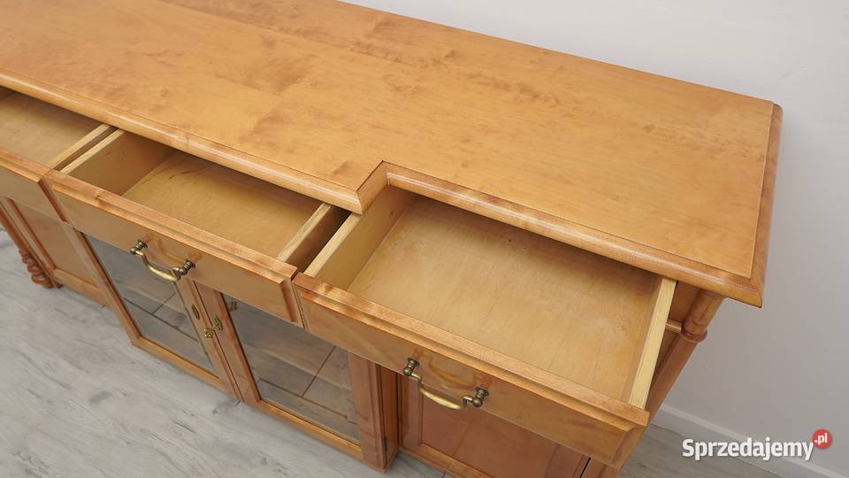 Stylowa komoda BIEDERMEIER renowacji Jerka