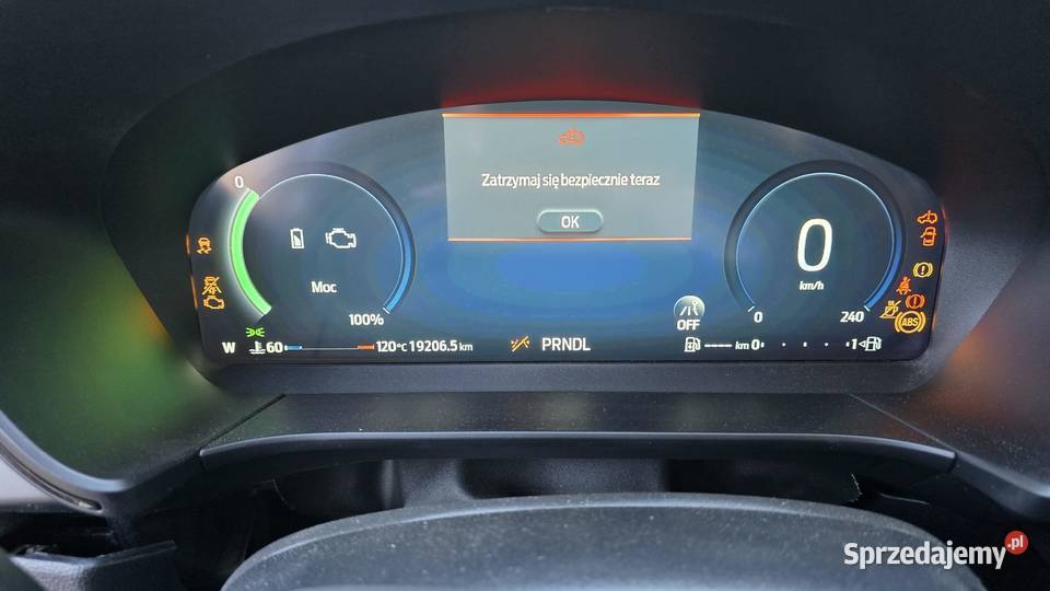 Ford Kuga 25 FHEV FWD STLine X eCVT Nowy Świętów