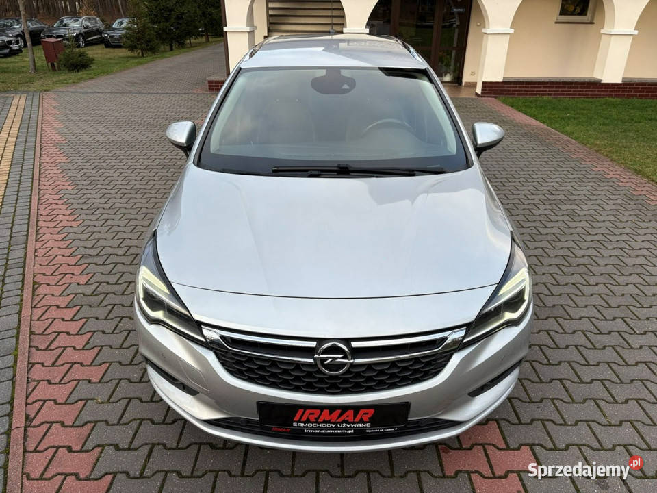 Opel Astra 14 150 LEDy Półskóry Kamera kamera cofania Lipówki