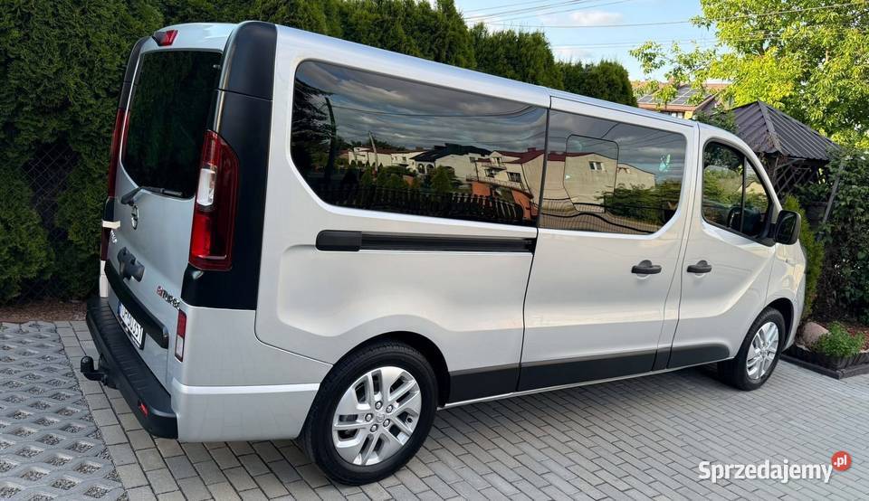 Opel Vivaro LONG 9osobowy Serwisowany STAN Opatów