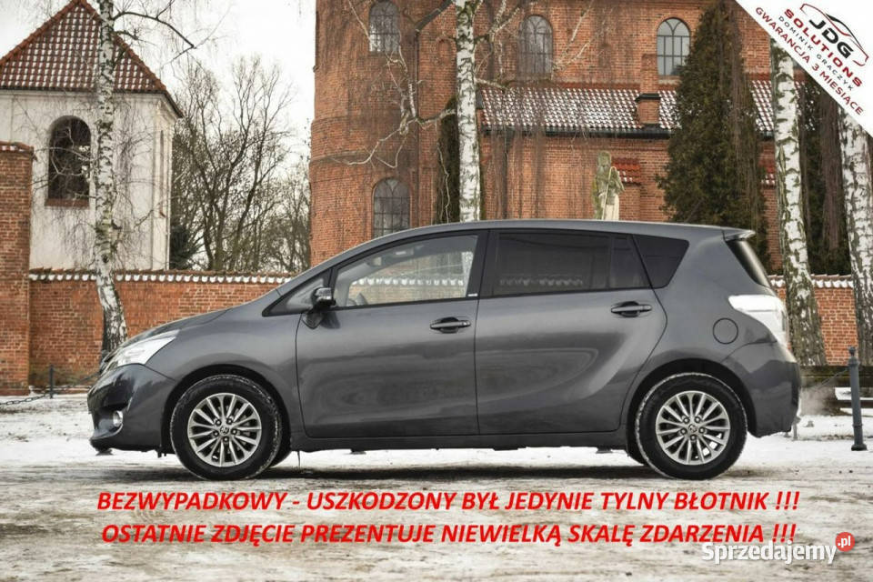 Toyota Verso Automat Niski przebieg Kamera Jeden światła do jazdy dziennej Sochaczew