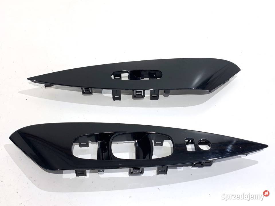 LISTWY DEKOR NISSAN LEAF ZE0 682603NA0A