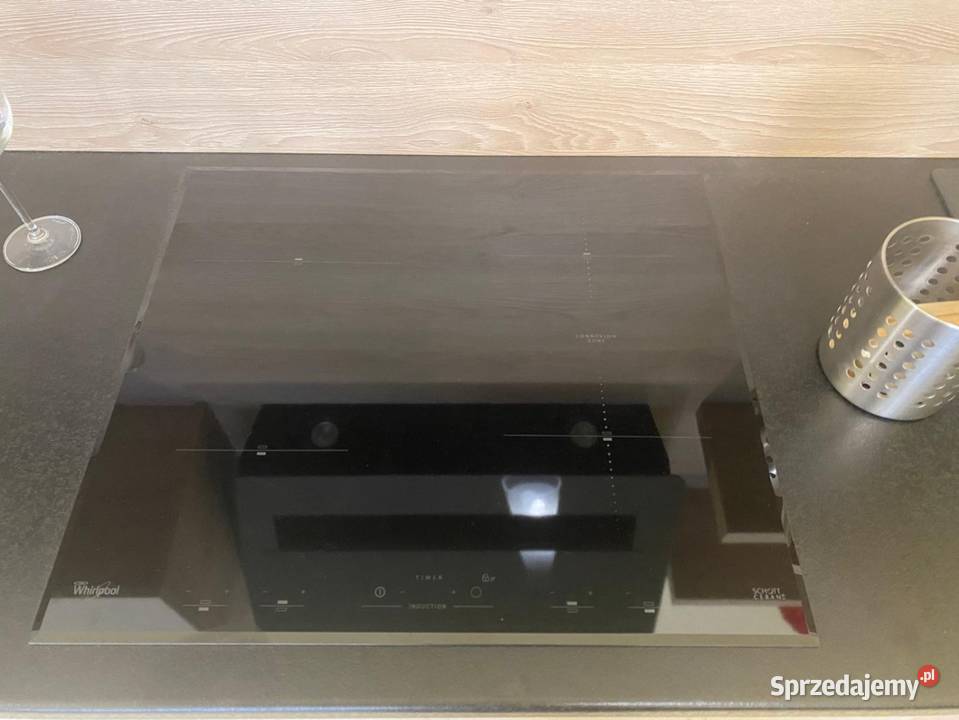 Kuchnia nowoczesna ekspozycja długość 380 380cm