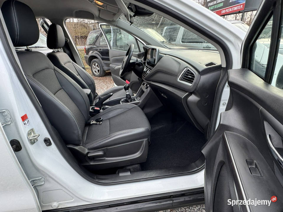 Suzuki SX4 SCross 14 hybryda kamera 360 skora SUV