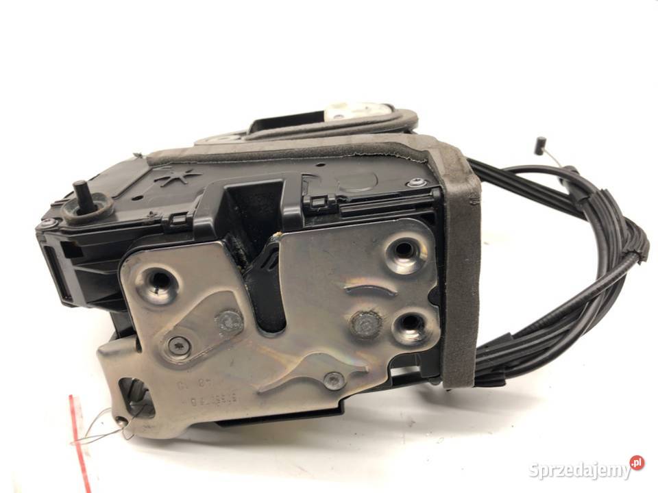 ZAMEK DRZWI PRAWY TYŁ OPEL ASTRA K Hatchback osobowe